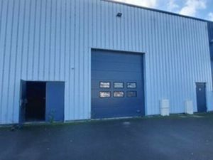 Local d'activité 1 000 m²