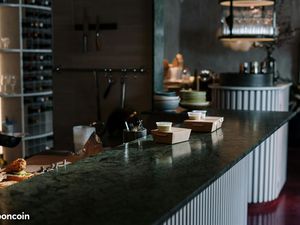 Restaurant 80 m² PARIS