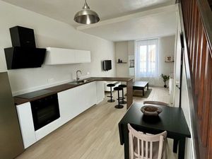 Maison à louer à Conneré