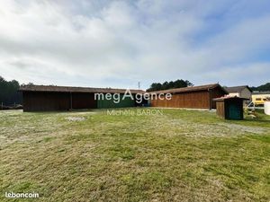 Propriété 2 pièces 245 m²