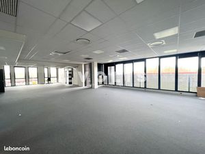 Bureaux 314 m²