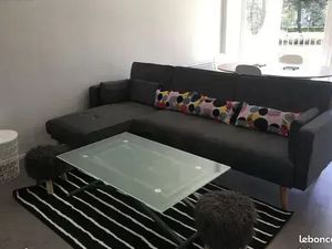 Chambre 1 pièce 97 m²