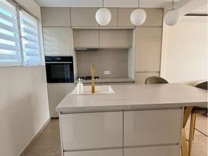 Une maison contemporaine sur une grande parcelle