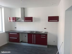 Appartement t2. Refait à neuf