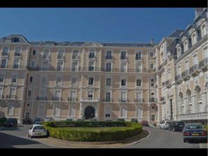 Charmant studio refait à neuf – Hyper-centre de Biarritz + parking sécurisé