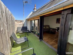 Immeuble de rapport / 5 appartements / jardin public