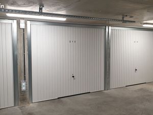 Box parking fermé dans résidence sécurisée