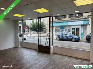 Local commercial 81 m²