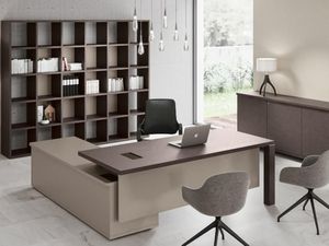 Local commercial 605 m²