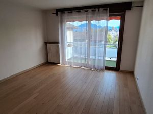 T2 rénové à neuf – 60 m² – Vue Mont-Blanc – Balcons  parking  box et caves