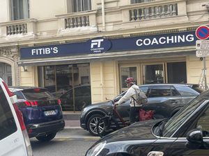 Cession local commercial – Belle vitrine – Fort potentiel