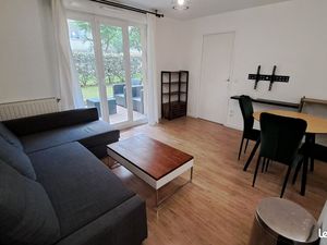 F2 meublé proche RER A