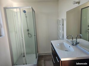 Maison rénovée dans un corps de ferme