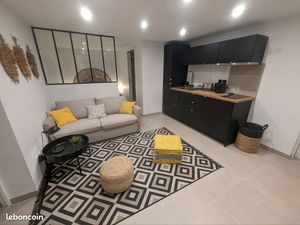 Studio à louer janvier à juin