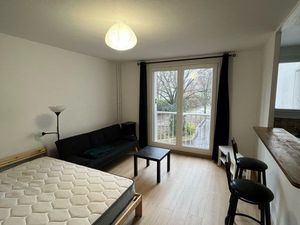 Studio meuble - stade de France