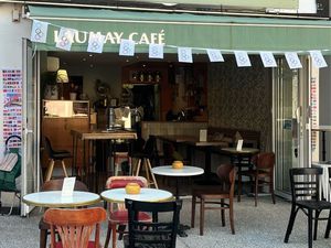 Restaurant/ Salon Thé