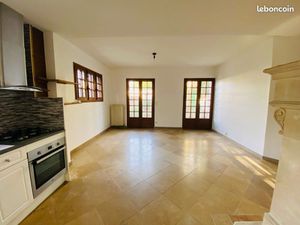 Bel appartement type F2 avec terrasse et/ou jardin