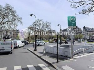 Local commercial 250 m²