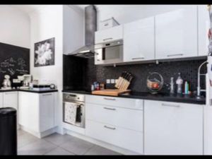 Appartement T3  avec parking et terrasse  belles prestations