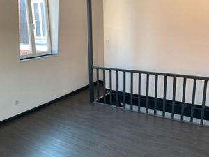 Maison de ville avec extérieur