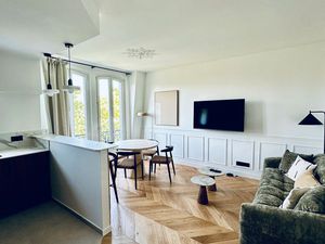 Appartement luxe rénové meublé Paris 17