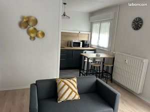 T1 bis meuble 32m2 490 euros