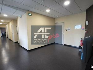 Bureaux 376 m²