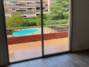 F2  Montpellier  Beaux-Arts