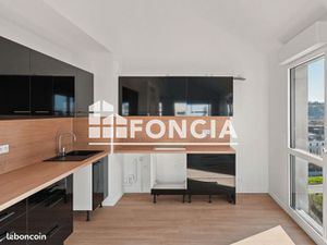 Appartement 4 pièces 99 m²