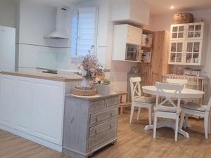 Grand appartement avec cuisine équipée et grande mezzanine  centre ville