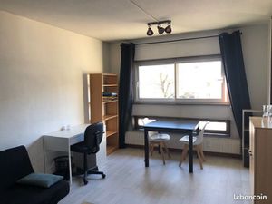 Loue F1 bis meublé Nancy Hôpital central