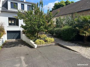 Maison avec dépendance