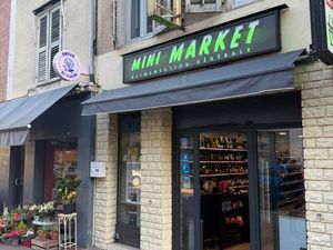 Locale commercial 95 m2