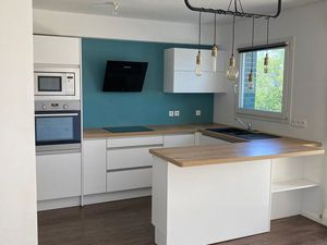 Location La Madeleine Romarin T3 70m2 - dernier étage - Balcon + box - proche tram et vieu