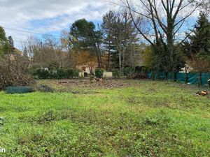 Terrain 500 m² Arveyres