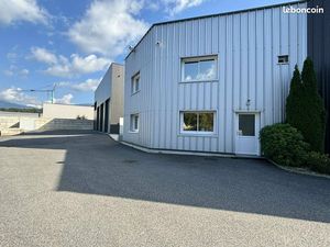 Local d'activité 350 m²