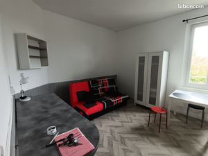Studio lumineux 18m² – Quartier résidentiel proche gare/centre – Compiègne