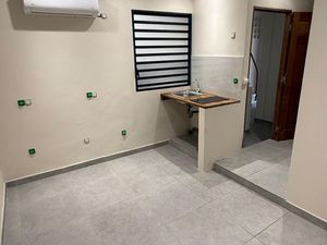 Studio de 20 m² – Centre-ville de Cayenne – Immeuble sécurisé