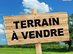 Terrain 1 300 m² Marcilly Sur Vienne