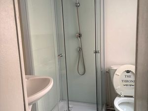 F2 très proche gare et centre ville