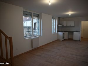 Appartement duplex proche centre