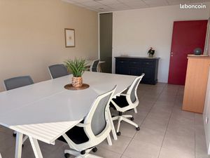 Location bureau 25m2 + salle réunion partagée