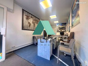 Local commercial 22 m² Aubervilliers