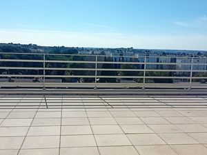 Très beau F4 standing grande terrasse vue panoramique 270 degrés