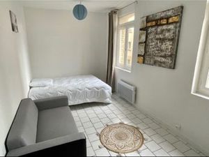 Appartement F1 Meublé