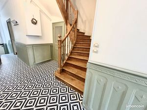 MAISON DE FAMILLE - T6 avec JARDIN - CENTRE-VILLE - CASTRES