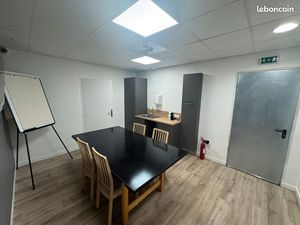 À LOUER – Local professionnel mixte BUREAUX + STOCKAGE – 140 m² – Marcilly-d’Azergues (693