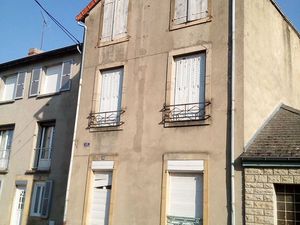 Immeuble 120m2 avec jardin 180m2