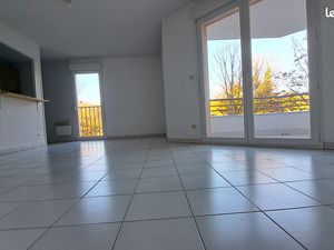 A louer appartement 2 pièces disponible
