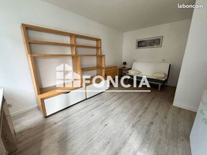 Studio 1 pièce 20 m²